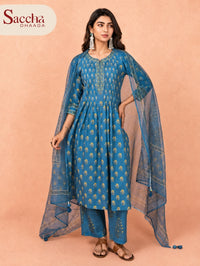 Cotton Gud Mughal Buti Kurta Set In Classic Blue