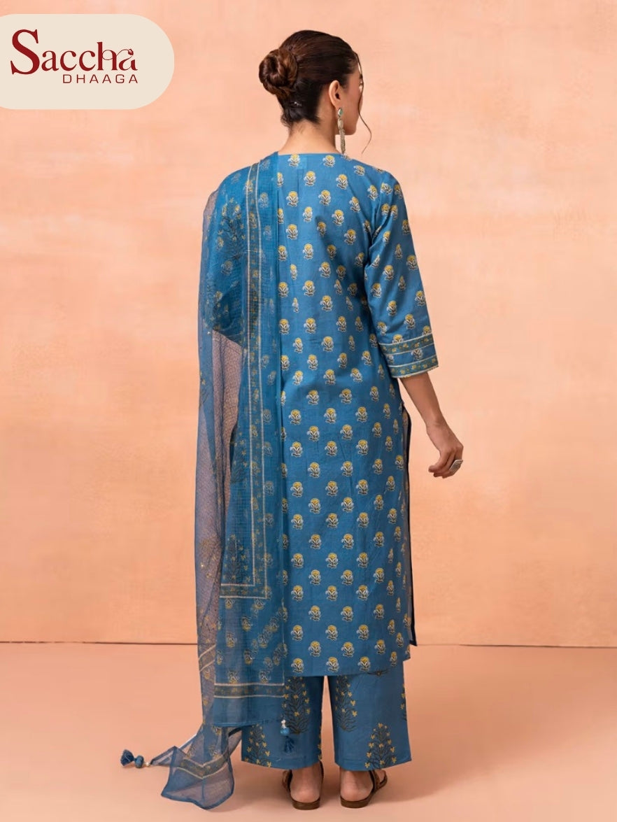 Cotton Gud Mughal Buti Kurta Set In Classic Blue