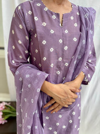 chanderi silk Bandhani  kurta set in shades of purple haze