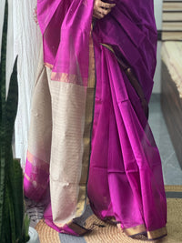 Handloom Maheshwari plain cotton silk saree with Gicha pallu  magenta purple