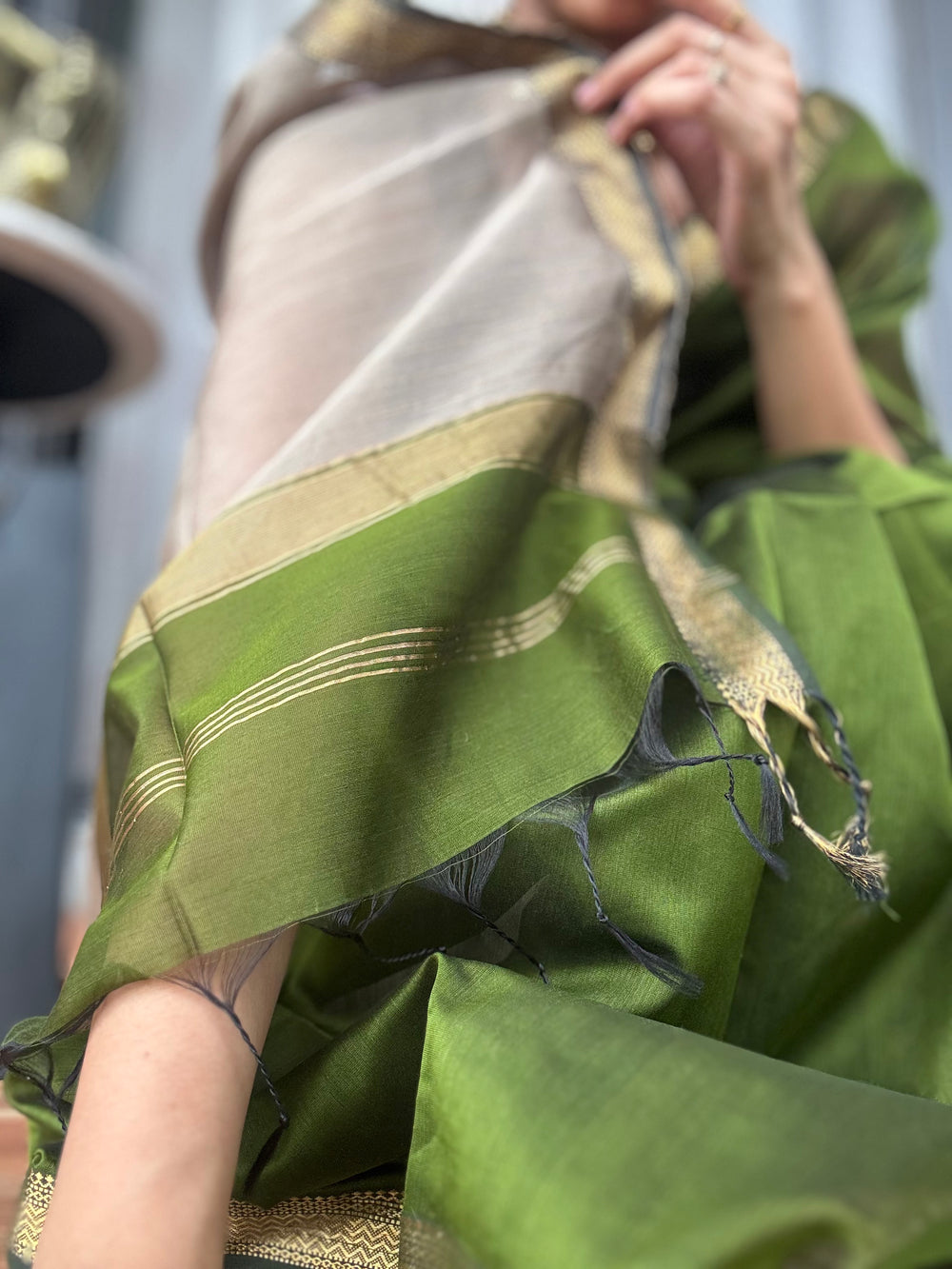 Handloom Maheshwari plain cotton silk saree with Gicha pallu Mhendi green