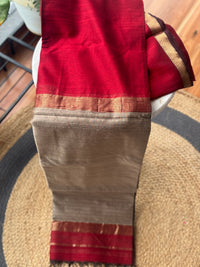 Handloom Maheshwari plain cotton silk saree with Gicha pallu deep red