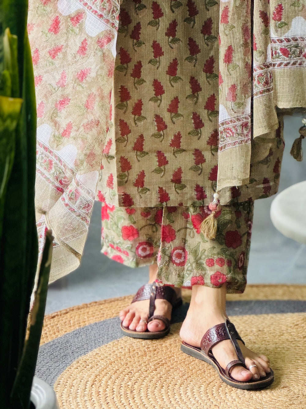 Angoor butti handblock printed kota Doria kurta set